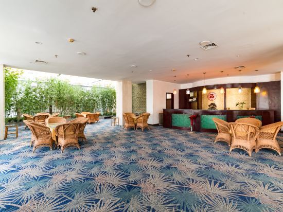 Яньчэн: Binhai Hotel