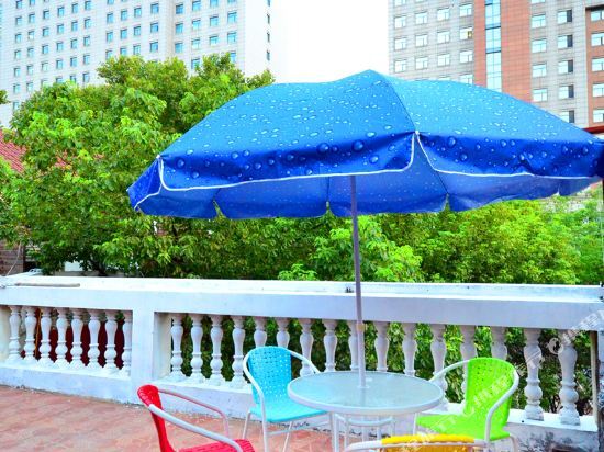 Ухань: Maple Garden Youth Hostel (Wuchang Railway Station Shouyi Road Subway Station Branch)