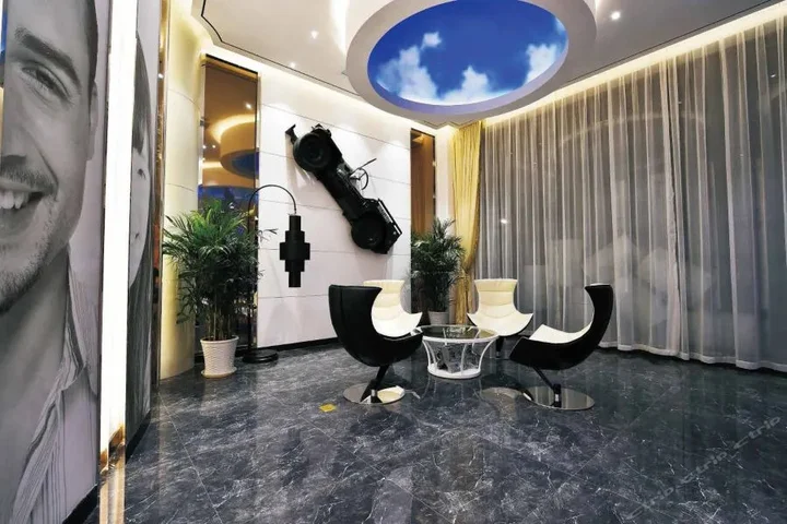 Ухань: Carlin's Hotel