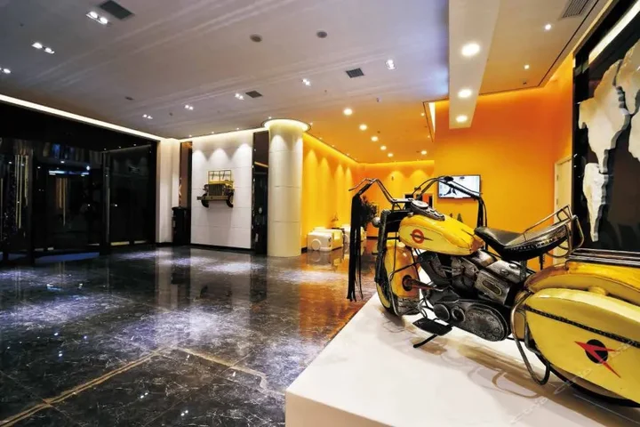 Ухань: Carlin's Hotel