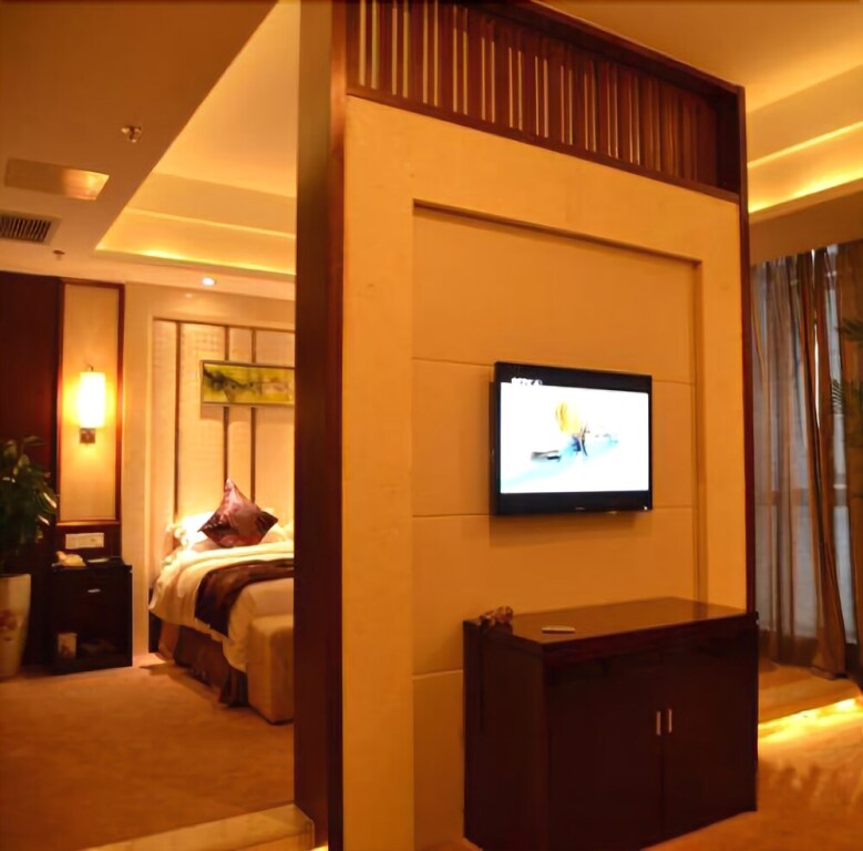 Ляньюньган: Guannan Shijiyuan International Hotel