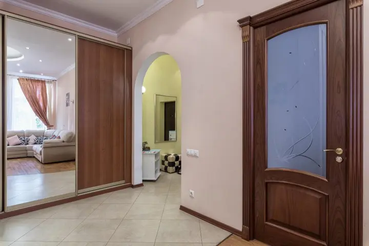 Москва: Старый Арбат Премиум на переулке Карманицкий 2/5