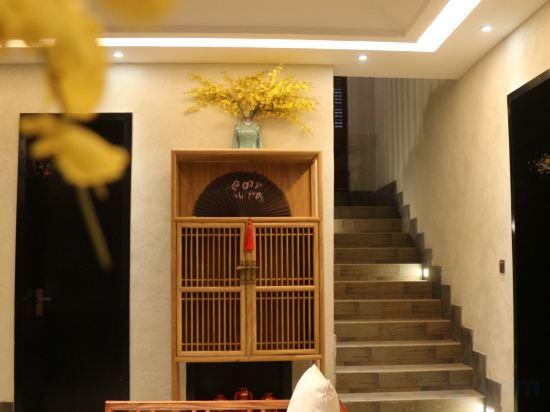Наньнин: Nanning Huishe Inn (Guangxi Economic and Trade College Qingxiushan Branch)