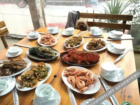 Бэйхай: Zhongqin Hostel