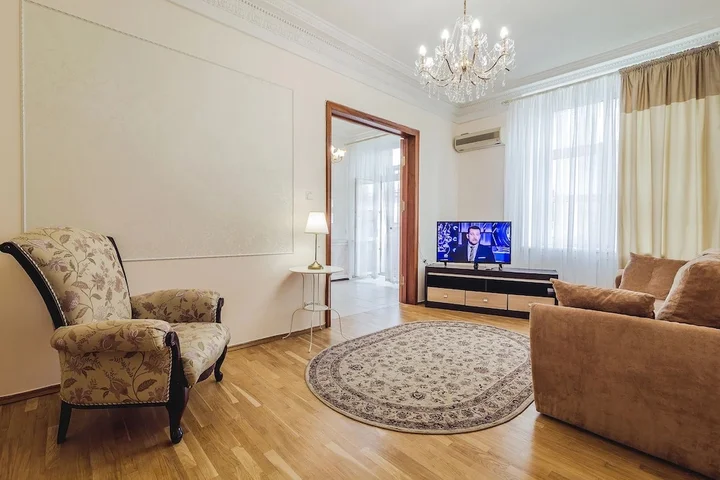 Москва: Premium Apartments Smolenskaya 6