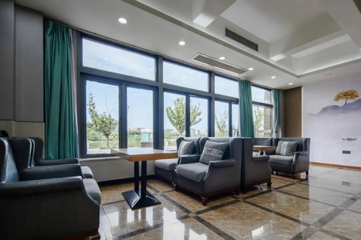 Neijiang: Neijiang Riverside Garden Hotel