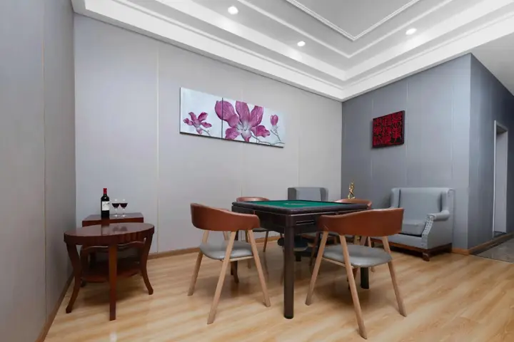 Neijiang: Neijiang Riverside Garden Hotel