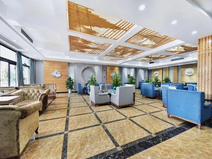 Neijiang: Neijiang Riverside Garden Hotel