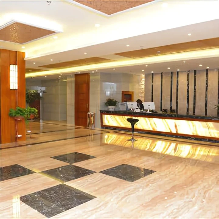 Пуэр: Basaicheng Hotel