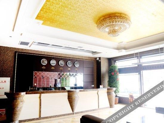 Харбин: Xinjinjue Hotel