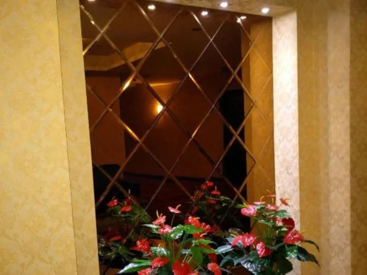 Цзиньюань: Huating Holiday Hotel (Qingyuan No.2 Middle School)