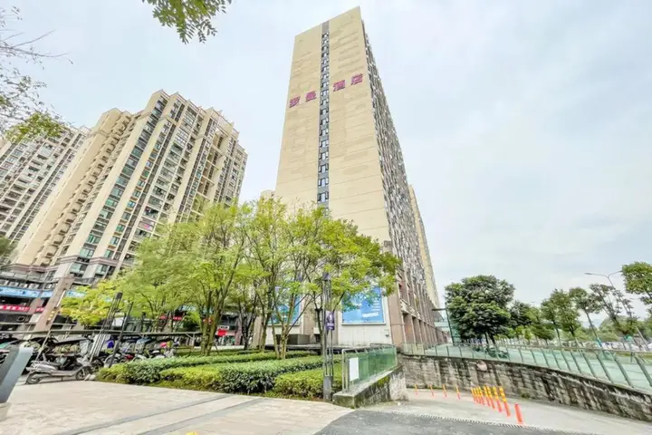 Luoman Hotel (Baicheng University Town University of Science and Technology) — фото 4