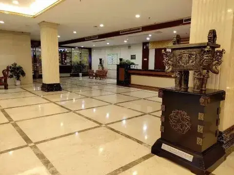 Эчжоу: Dong Xiang International Hotel