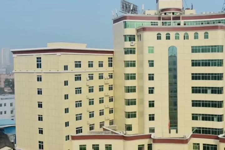 Ганьчжоу: Hualong Hotel