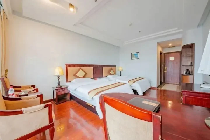 Ганьчжоу: Hualong Hotel