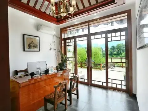 Чжанцзяцзе: Jiuyang Tea Culture Theme Inn