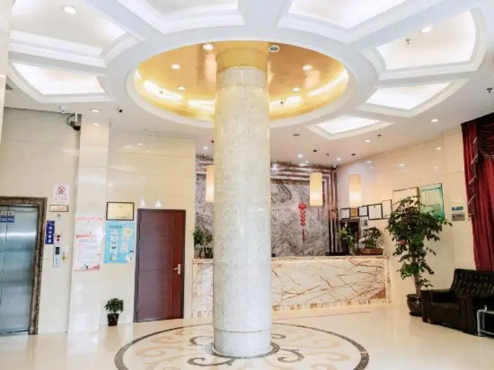 Вэньчжоу: Shengfeng Business Hotel (Ruian Passenger Transport Center Store)