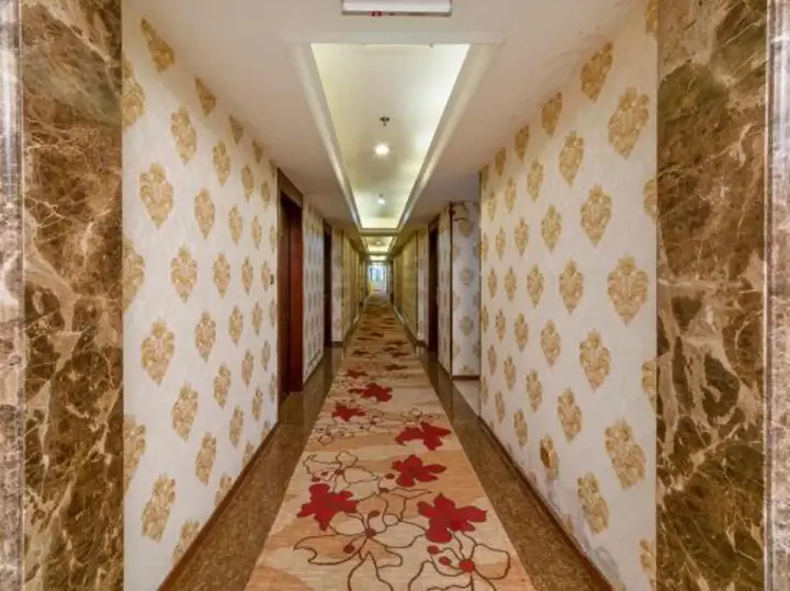 Вэньчжоу: Shengfeng Business Hotel (Ruian Passenger Transport Center Store)