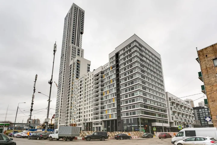 Москва: Алис на проезде Шмитовский 39/1