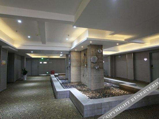Ичан: Xinshidai Holiday Hotel