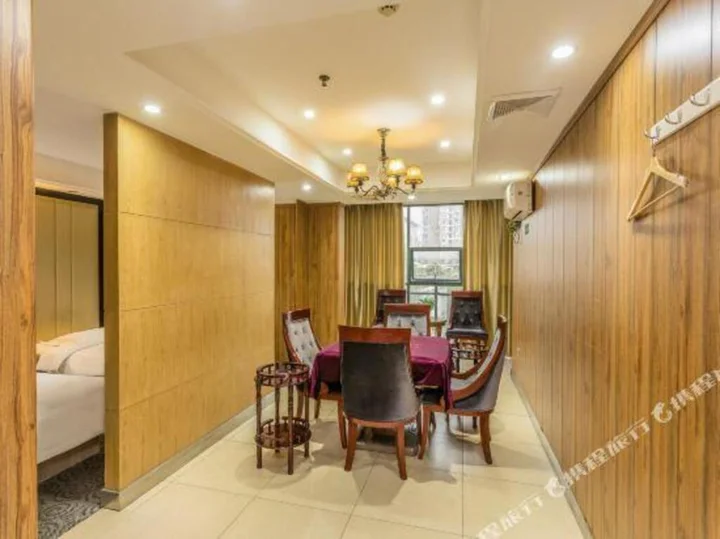 Ичан: Xinshidai Holiday Hotel
