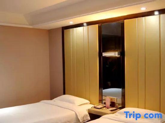 Ичан: Xinshidai Holiday Hotel