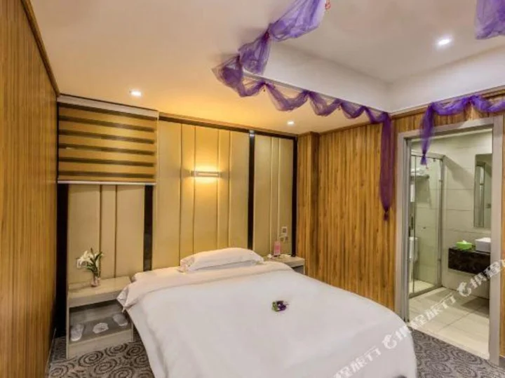 Ичан: Xinshidai Holiday Hotel