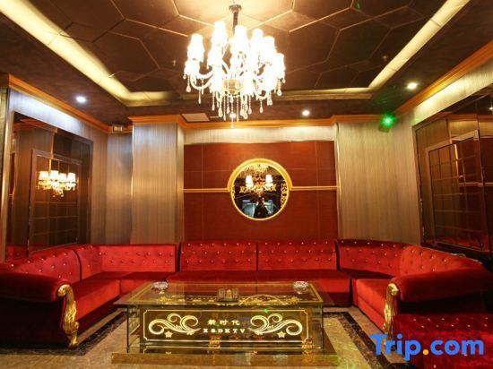 Ичан: Xinshidai Holiday Hotel