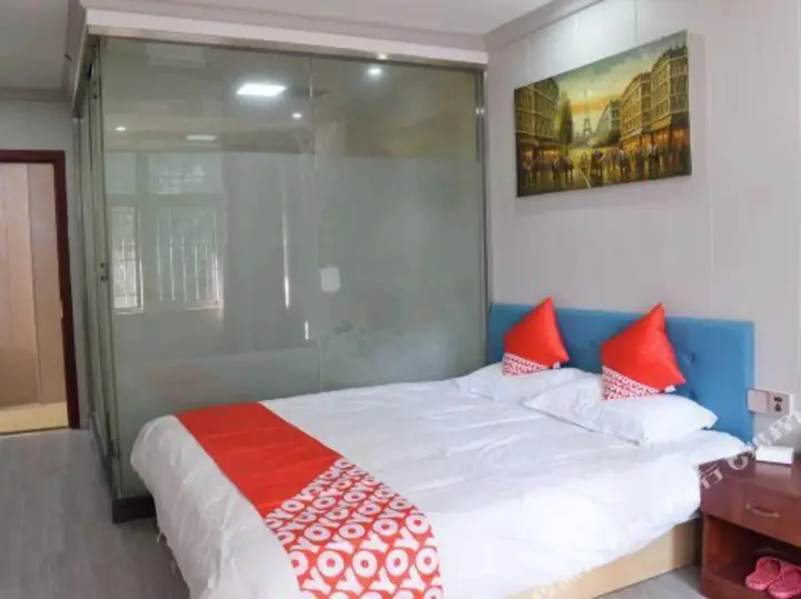 Сямынь: Penguin Hotel Yuejiang - Xiamen