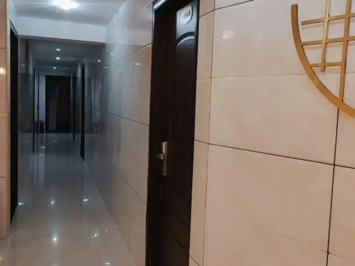 Zhangjiajie Jiangnan Hotel — фото 1