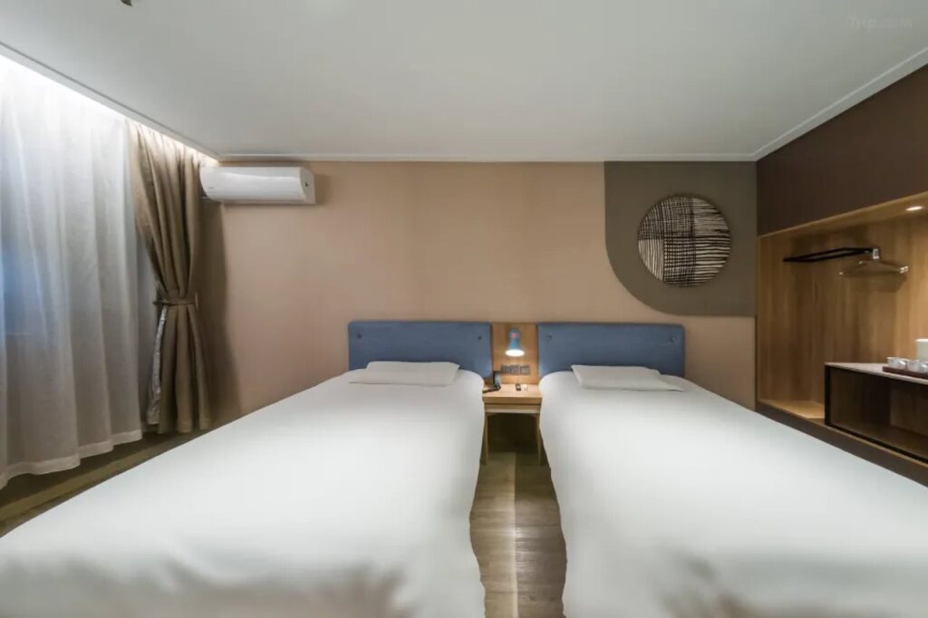 Гуанчжоу: Home Inn Guangzhou Tianpingjia Metro Station Guangzhou Avenue North Branch