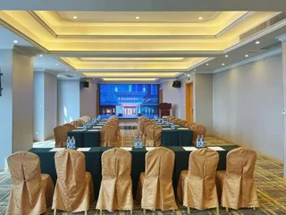 Фучжоу: Vienna International Hotel Fuzhou Cangshan Wanda