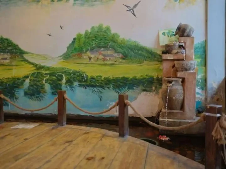 Чжанцзяцзе: Huatianju Inn