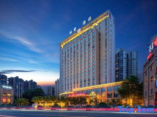 Лешан: Venie Hotel