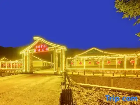 carousel image 0