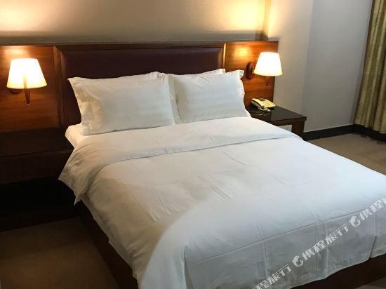 Джиангме: Kaiping River View Hotel