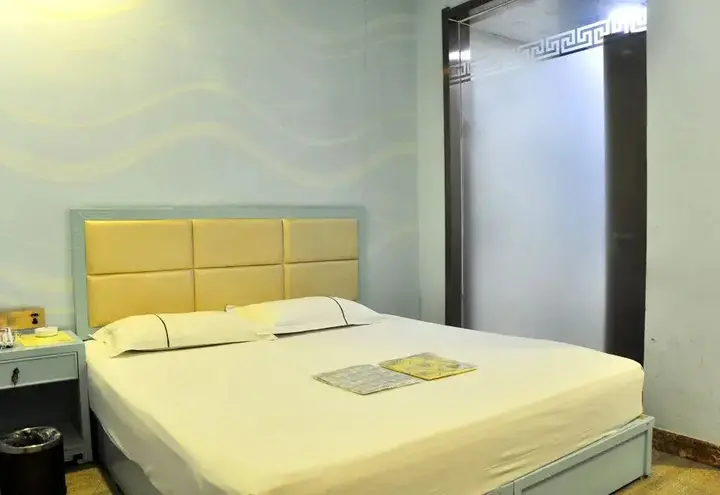 Цзиньчжун: Lingshi Jinjiang Express Hotel
