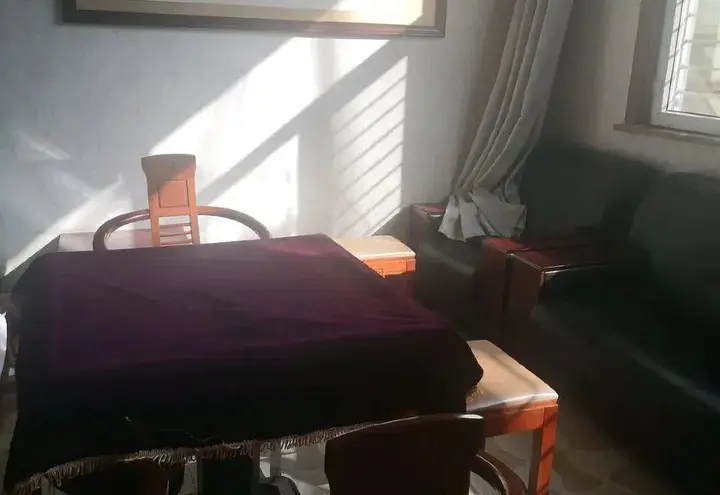 Цзиньчжун: Lingshi Jinjiang Express Hotel