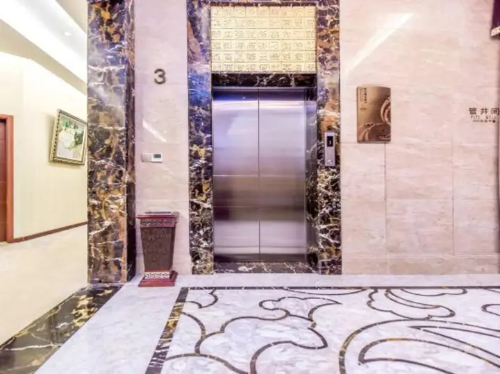 Эньши: Mingyu Longgang Holiday Hotel