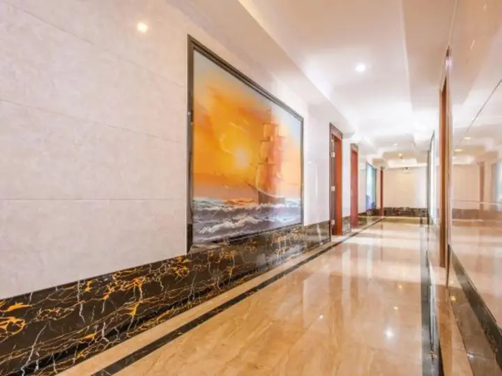 Янгиианг: Yangjiang Dongping Holiday Hotel