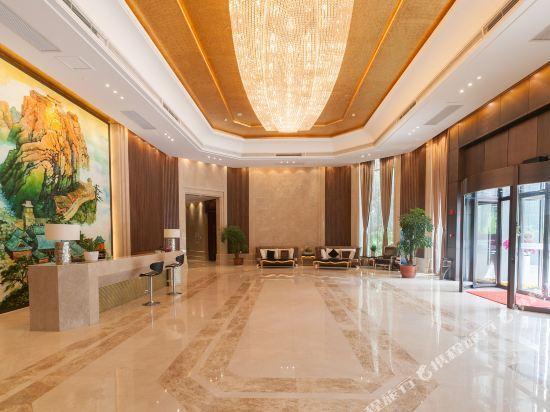 Шиянь: Ziyun'ge Hotel