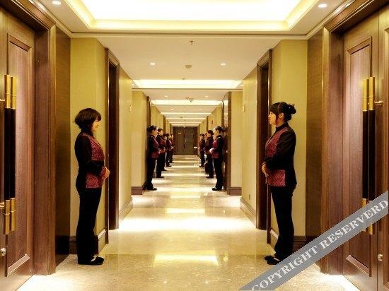 Наньчан: Xinjianying Hotel