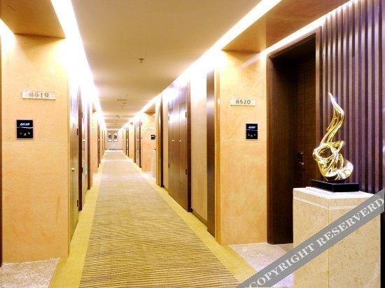 Наньчан: Xinjianying Hotel