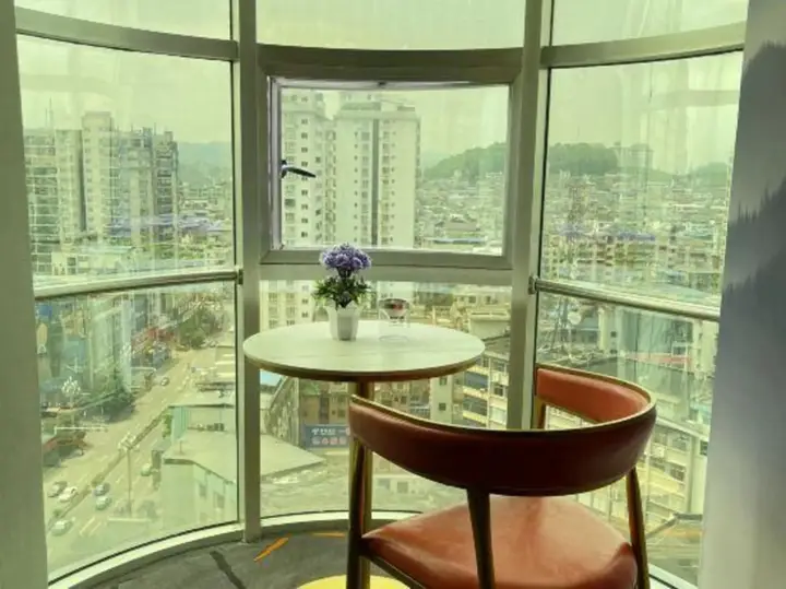 Kaili New Century Hotel (Grand Cross of International Trade Shopping Center) — фото 2