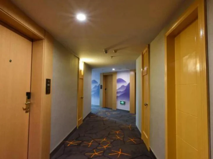 Каили: Kaili New Century Hotel (Grand Cross of International Trade Shopping Center)