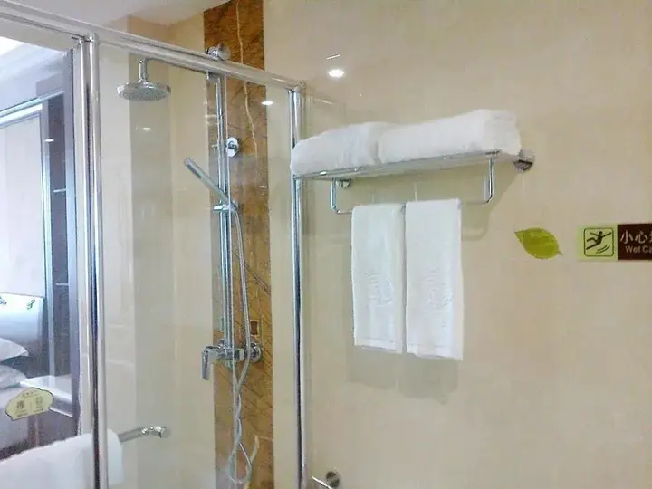 Яньань: Vienna International Hotel