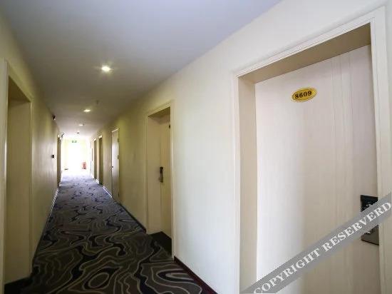 Ичан: Yunji Express Hotel