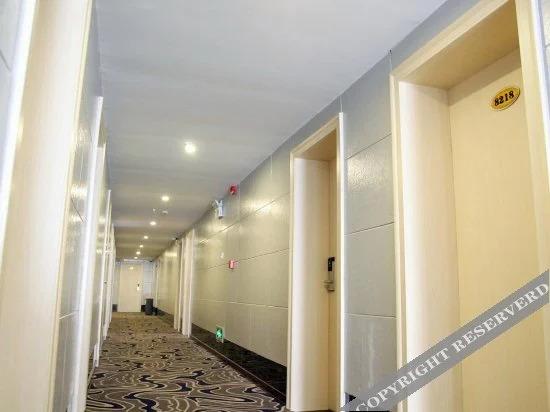 Ичан: Yunji Express Hotel