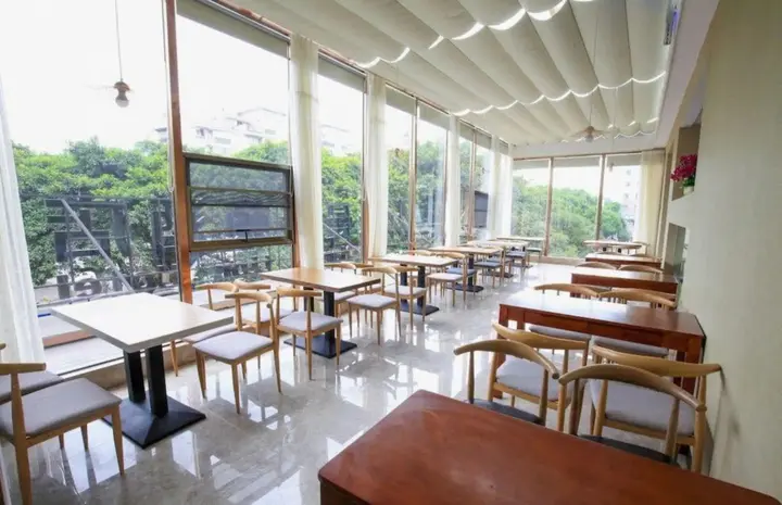 Гуйлинь: Manhattan Hotel Guilin Liangjiang Sihu Arctic Plaza