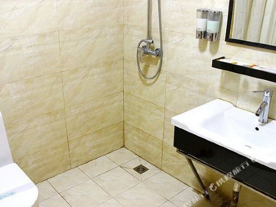 Вэйнань: Qingzhu·Hyatt City Hotel (Cinda Plaza)